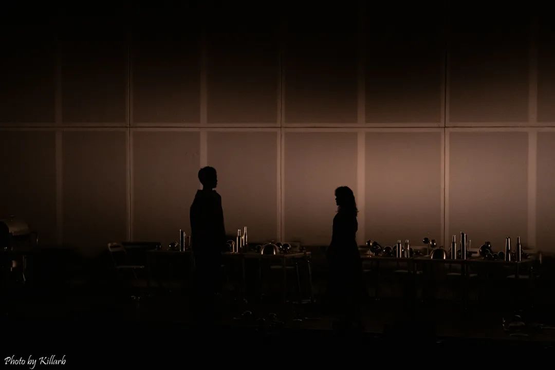 《红与黑》天下首演在非凡国际剧院乐成落幕 2022天下巡演盛大启航_非凡国际|文化金融|艺术教育|文化旅游